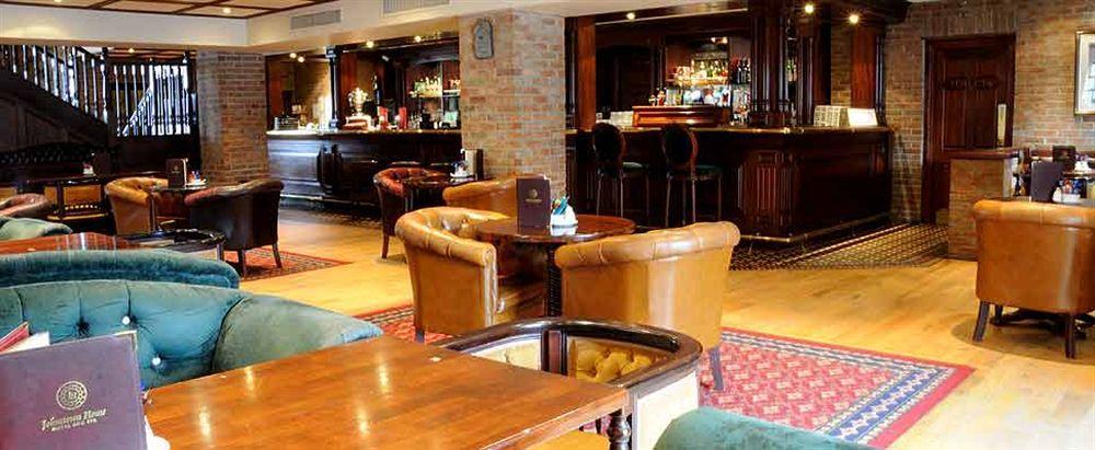 Hotel Johnstown House Enfield Esterno foto