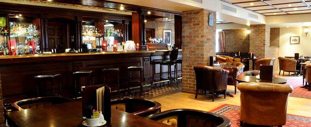 Hotel Johnstown House Enfield Esterno foto