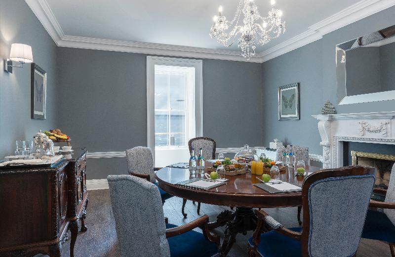 Hotel Johnstown House Enfield Esterno foto